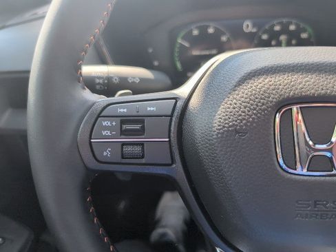 Used 2026 Honda CR-V TrailSport image 25