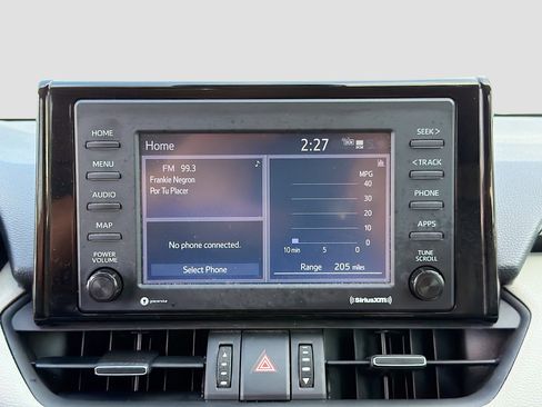 Used 2021 Toyota RAV4 XLE Premium image 27