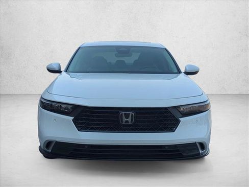 Certified 2023 Honda Accord Touring image 2