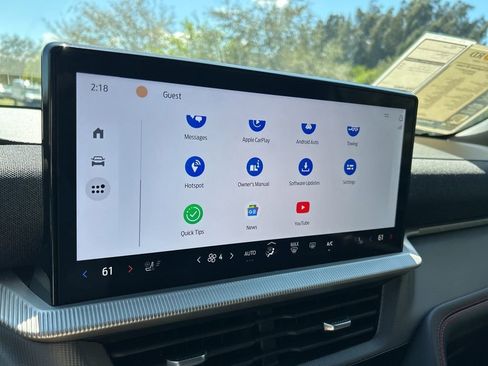 Used 2025 Ford Explorer ST-Line image 32