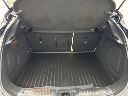 Used 2017 INFINITI QX30 Premium w/ Navigation Package FWD image 48