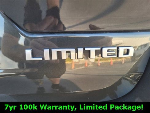 Certified 2024 Jeep Grand Cherokee Limited w/ Trailer Tow Package image 14