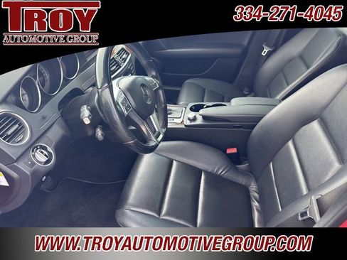 Used 2014 Mercedes-Benz C 250 Sedan image 33