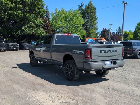 New 2026 RAM 3500 Big Horn AWD/4WD image 5