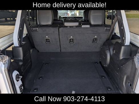 Used 2021 Jeep Wrangler Unlimited Sahara AWD/4WD image 29