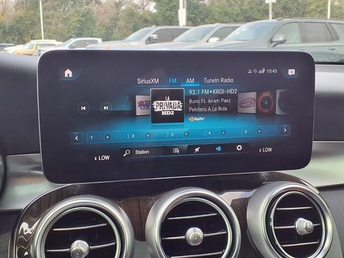 Used 2022 Mercedes-Benz GLC 300 image 4