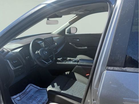Used 2023 Nissan Rogue SV AWD/4WD image 13
