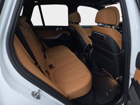 New 2026 BMW X5 xDrive50e w/ M Sport Package image 11