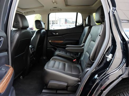 Used 2019 GMC Acadia Denali w/ Technology Package image 18