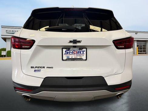 Used 2023 Chevrolet Blazer LT w/ Midnight/Sport Edition image 4