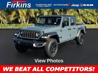 New 2026 Jeep Gladiator Sport video 1