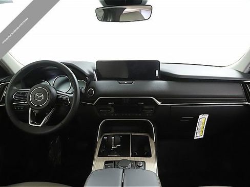 Used 2025 MAZDA CX-90 3.3 Turbo w/ Preferred Package image 12