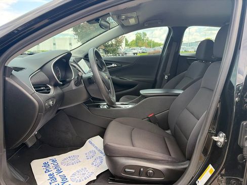 Used 2023 Chevrolet Malibu LT FWD image 44