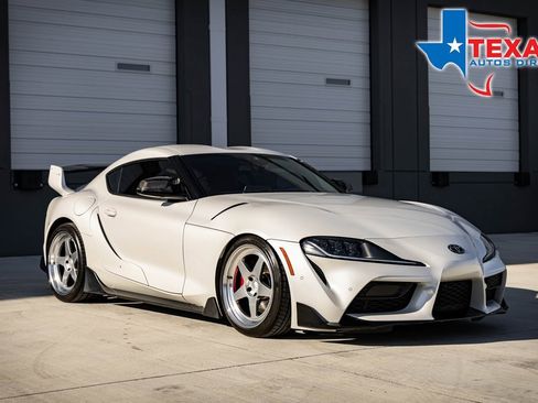 Used 2020 Toyota Supra image 1