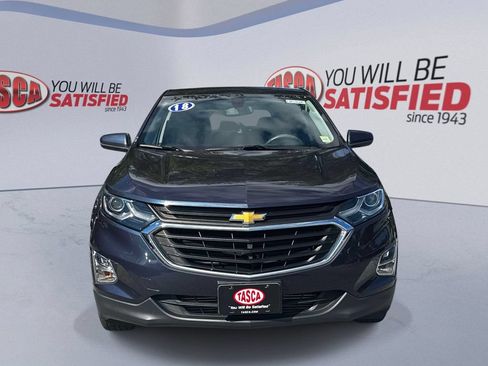 Used 2018 Chevrolet Equinox LT AWD/4WD image 2