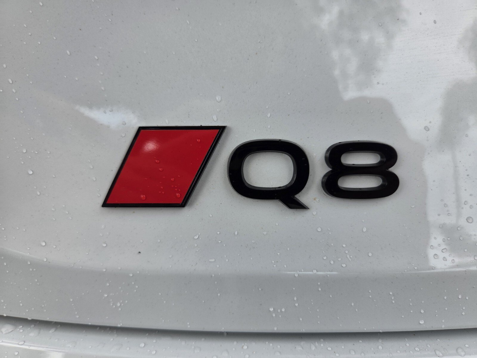 Used 2024 Audi Q8 e-tron Premium Plus AWD/4WD image 14