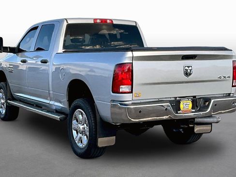 Used 2018 RAM 2500 Tradesman w/ Chrome Appearance Group AWD/4WD image 11