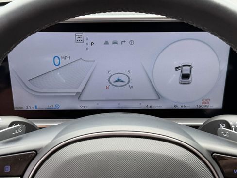 Used 2024 Hyundai Ioniq 6 SE RWD image 11