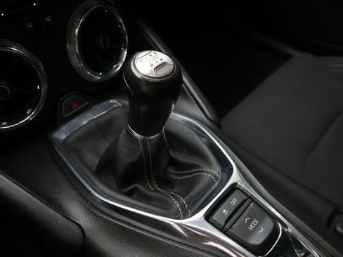 Used 2018 Chevrolet Camaro LS RWD image 25