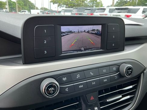 Certified 2021 Ford Escape S FWD image 31