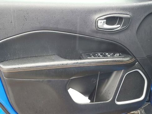 Used 2017 Jeep Compass Limited w/ Navigation Group image 24