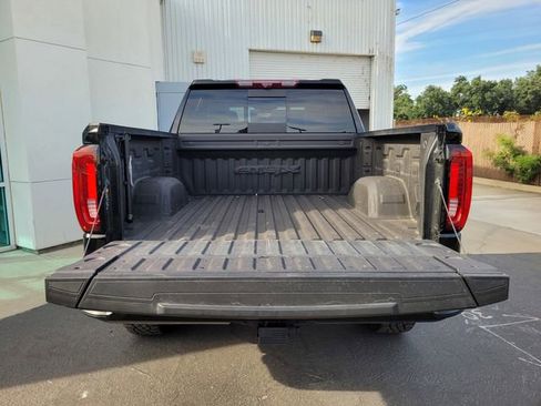 Used 2024 GMC Sierra 1500 AT4X AWD/4WD image 27