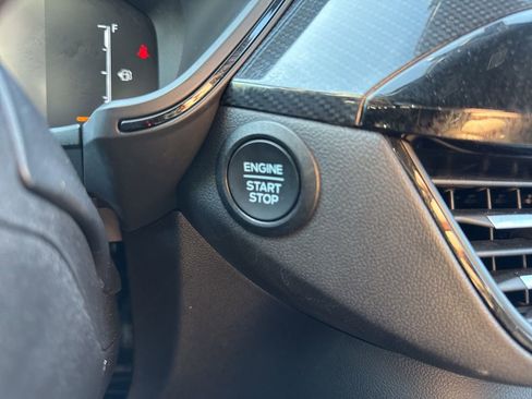 Used 2025 Ford Escape ST-Line w/ Equipment Group 301A image 20