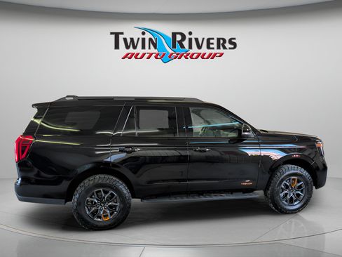 Used 2026 Ford Expedition Tremor AWD/4WD image 9