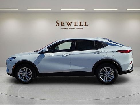 New 2026 Buick Envista Preferred w/ Convenience I Package image 2