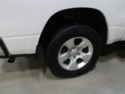 Used 2019 RAM 1500 Tradesman w/ SXT Appearance Group AWD/4WD image 25
