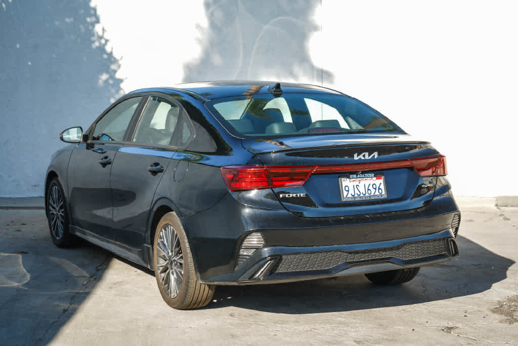 Used 2024 Kia Forte GT-Line w/ GT-Line Premium Package FWD image 6