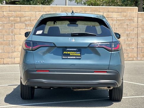 Certified 2026 Honda HR-V LX image 5