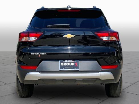 Used 2025 Chevrolet TrailBlazer LT FWD image 5