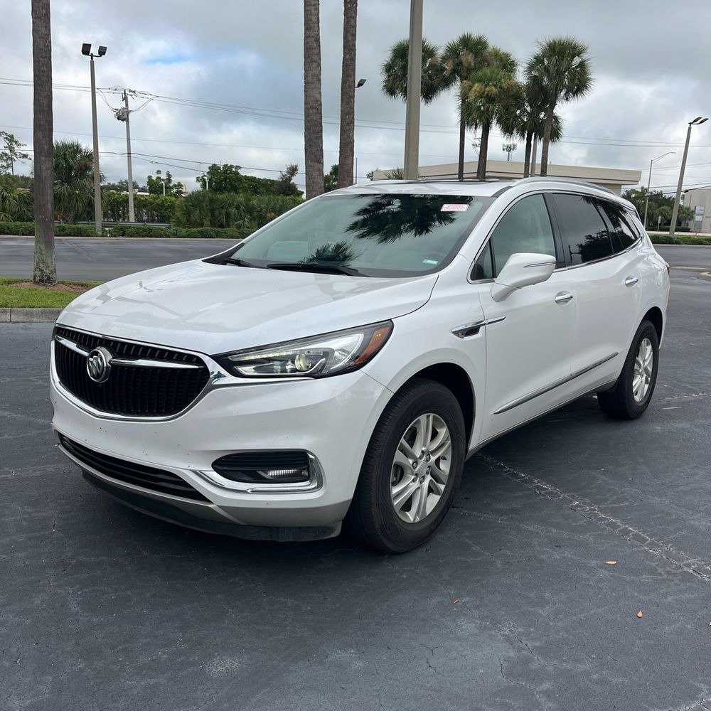 Used 2019 Buick Enclave Essence FWD image 2