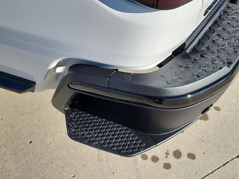 New 2026 Chevrolet Colorado W/T w/ WT Custom Package image 21