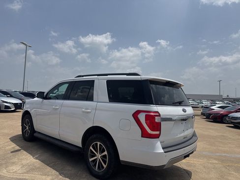 Used 2020 Ford Expedition XLT RWD image 15