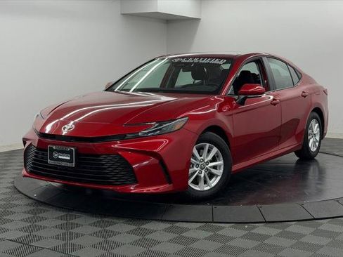 Certified 2026 Toyota Camry LE FWD image 3