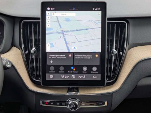 New 2026 Volvo XC60 B5 Plus w/ Protection Package Premier image 19