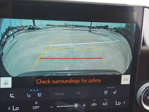 Certified 2025 Lexus NX 250 FWD w/ Towing Package (2000 Lbs) image 14