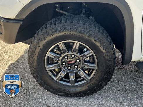 Certified 2024 GMC Sierra 1500 AT4X AWD/4WD image 6
