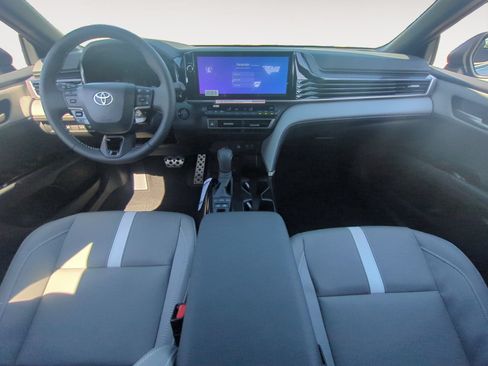 New 2026 Toyota Camry SE FWD image 10