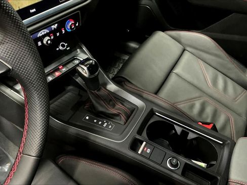 Used 2025 Audi Q3 2.0T Premium Plus w/ Premium Plus Package image 19