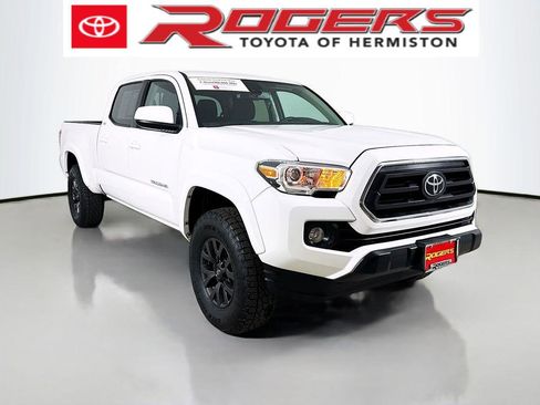 Certified 2023 Toyota Tacoma SR5 image 1