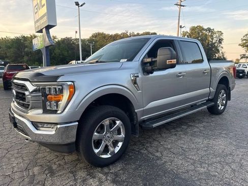 Used 2021 Ford F150 XLT w/ Equipment Group 302A High AWD/4WD image 3