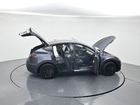 Used 2020 Tesla Model Y Performance AWD/4WD image 42
