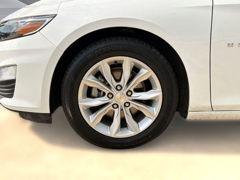 Used 2025 Chevrolet Malibu LT image 11