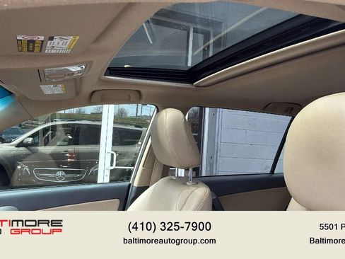 Used 2010 Toyota RAV4 Limited image 11