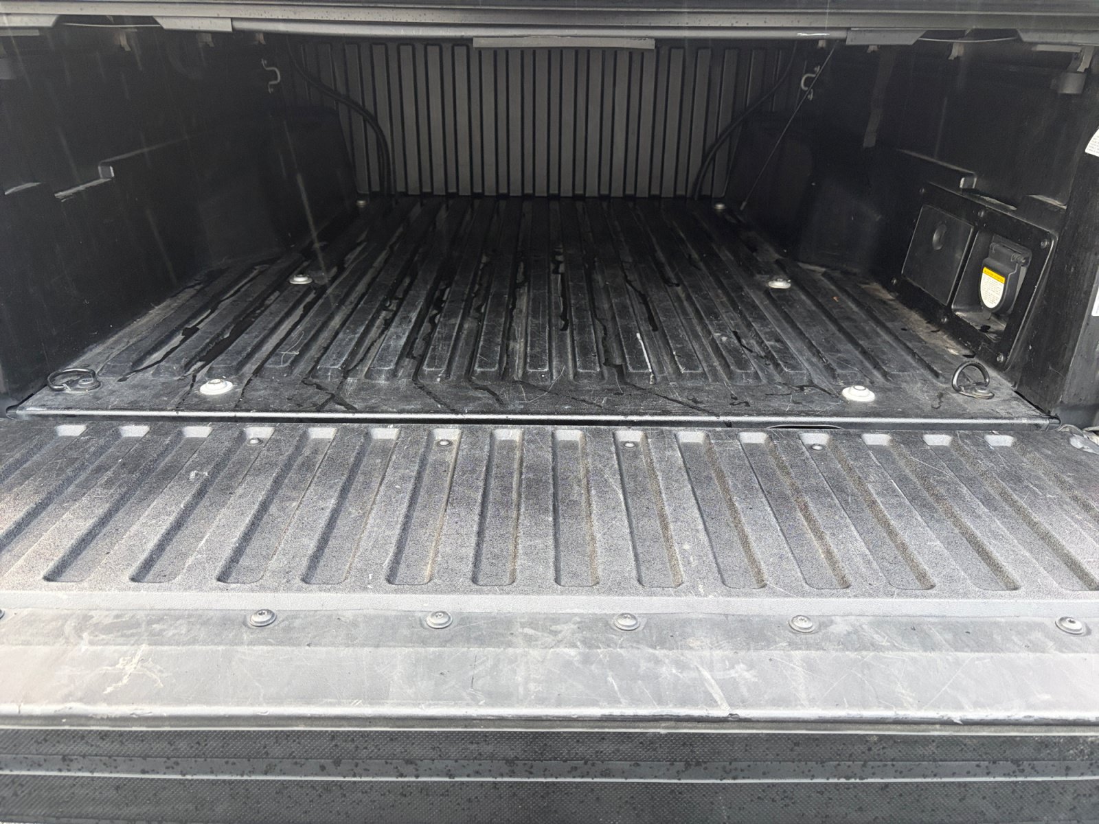 Used 2019 Toyota Tacoma TRD Off-Road AWD/4WD image 25