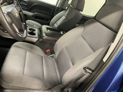 Used 2018 Chevrolet Silverado 1500 LT w/ All Star Edition image 12