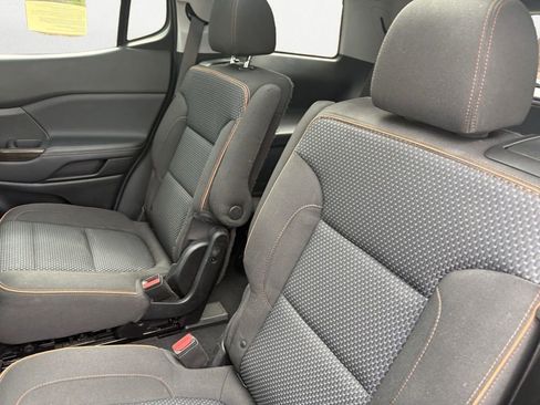 Used 2020 GMC Acadia AT4 image 10